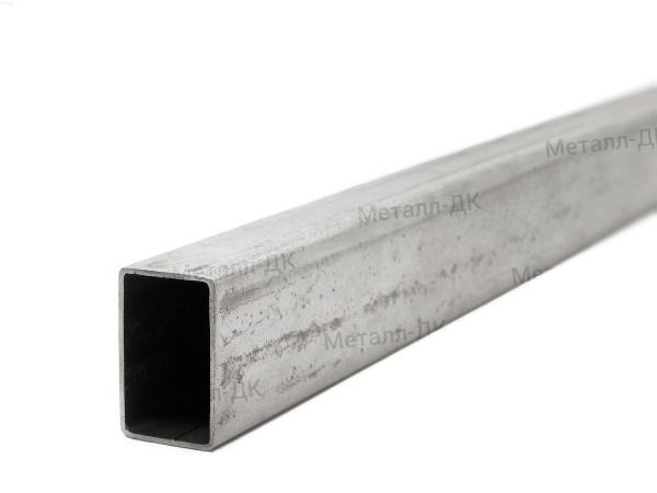 Труба профильная 40х25х4
